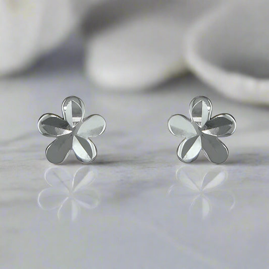 Diamond Cut Daisy Stud Earrings – Sterling Silver Flower Earrings