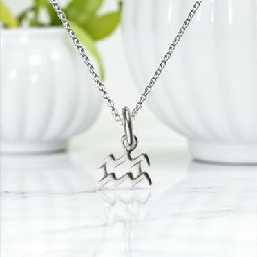 Aquarius Zodiac Necklace in Sterling Silver 925 | January–February Star Sign Jewellery Gift