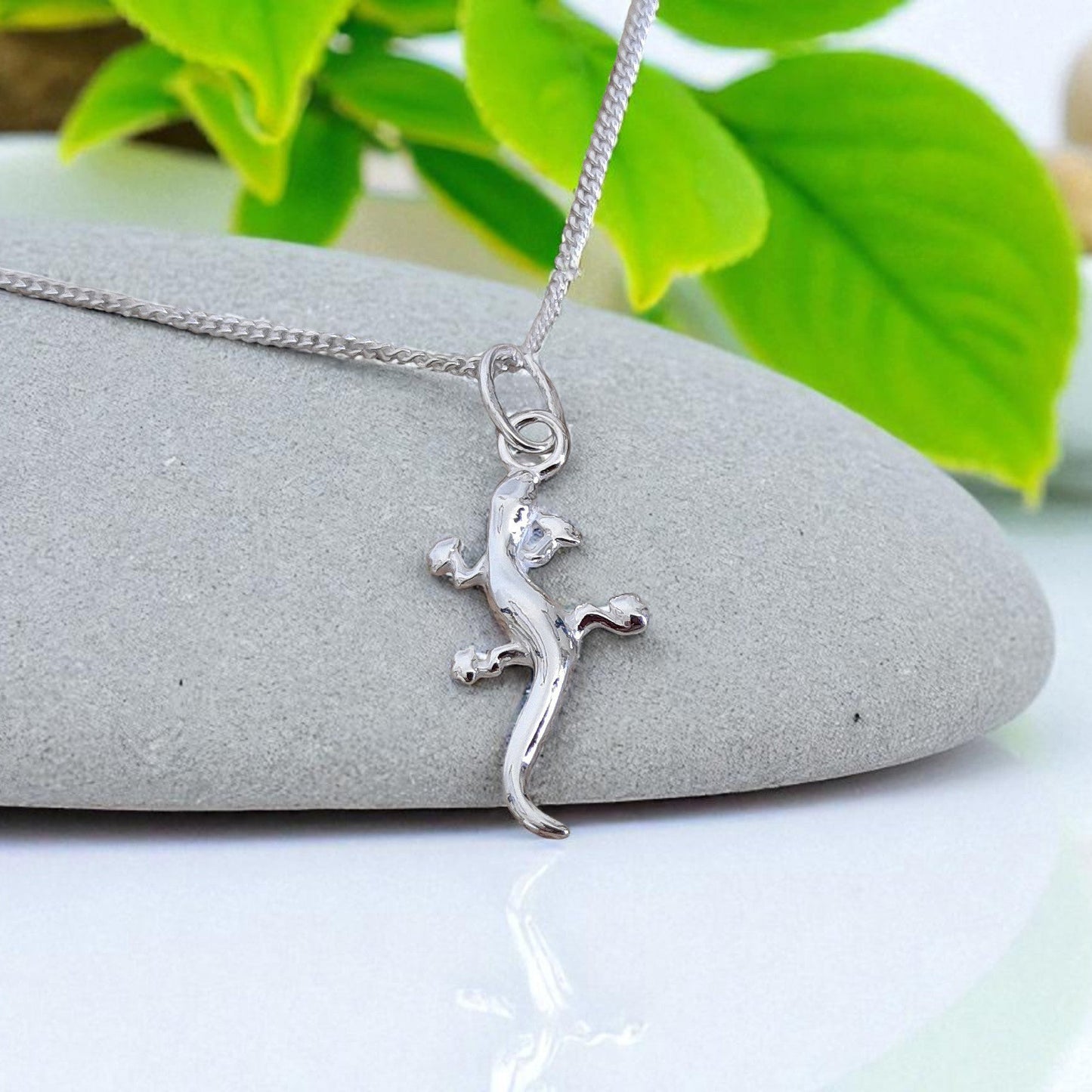 Gecko Necklace in Sterling Silver 925 | Personalised Jewellery Gift