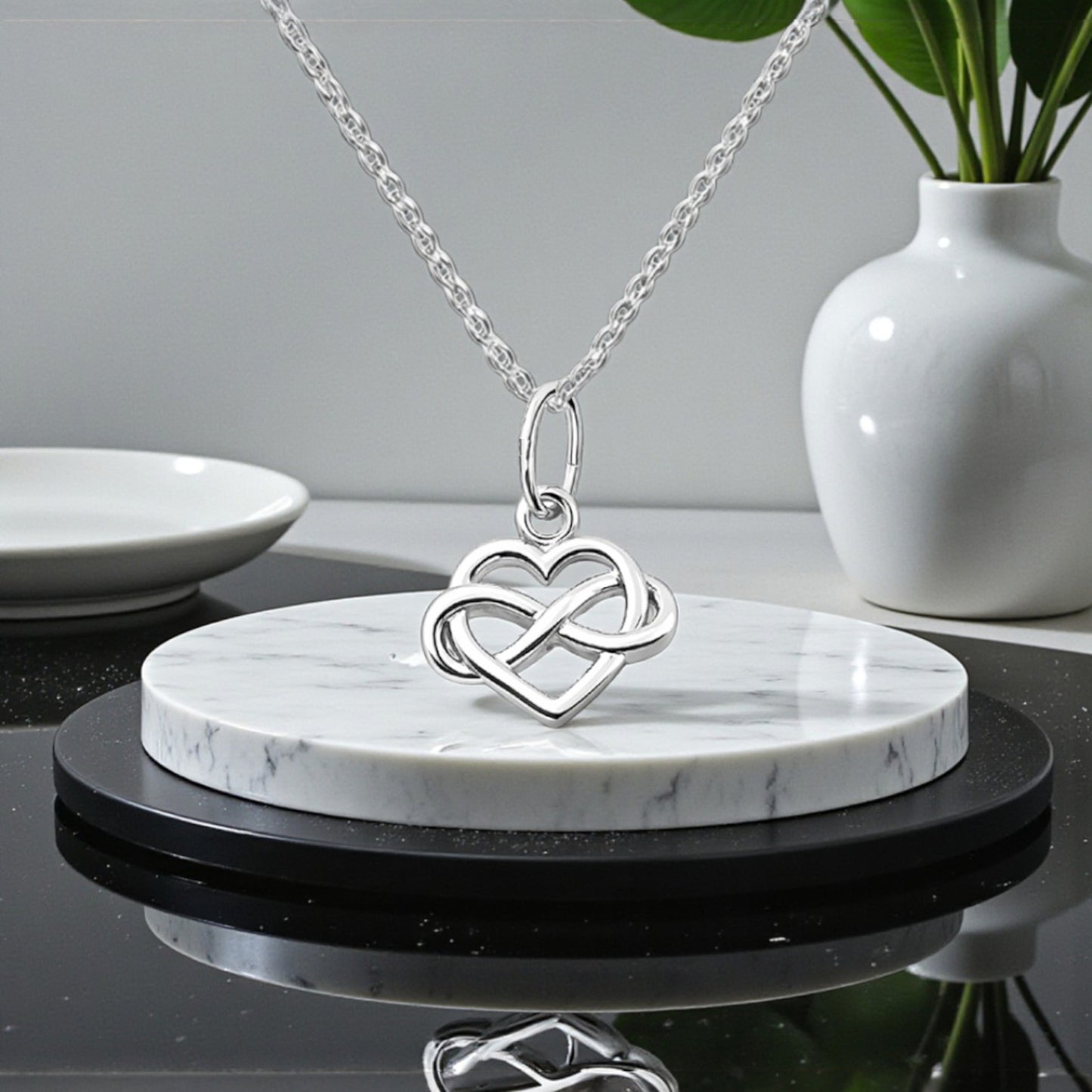 Mother of the Groom Infinity Heart Necklace in Sterling Silver 925 | Personalised Jewellery Gift
