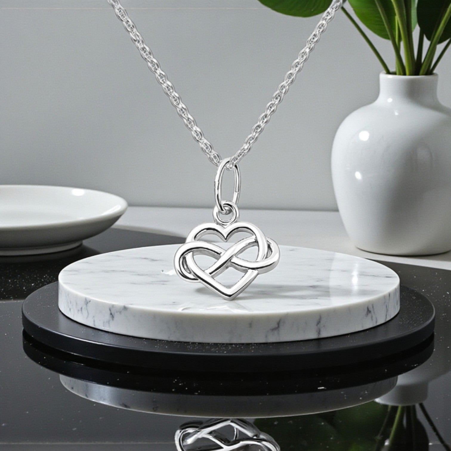 Mother of the Groom Infinity Heart Necklace in Sterling Silver 925 | Personalised Jewellery Gift