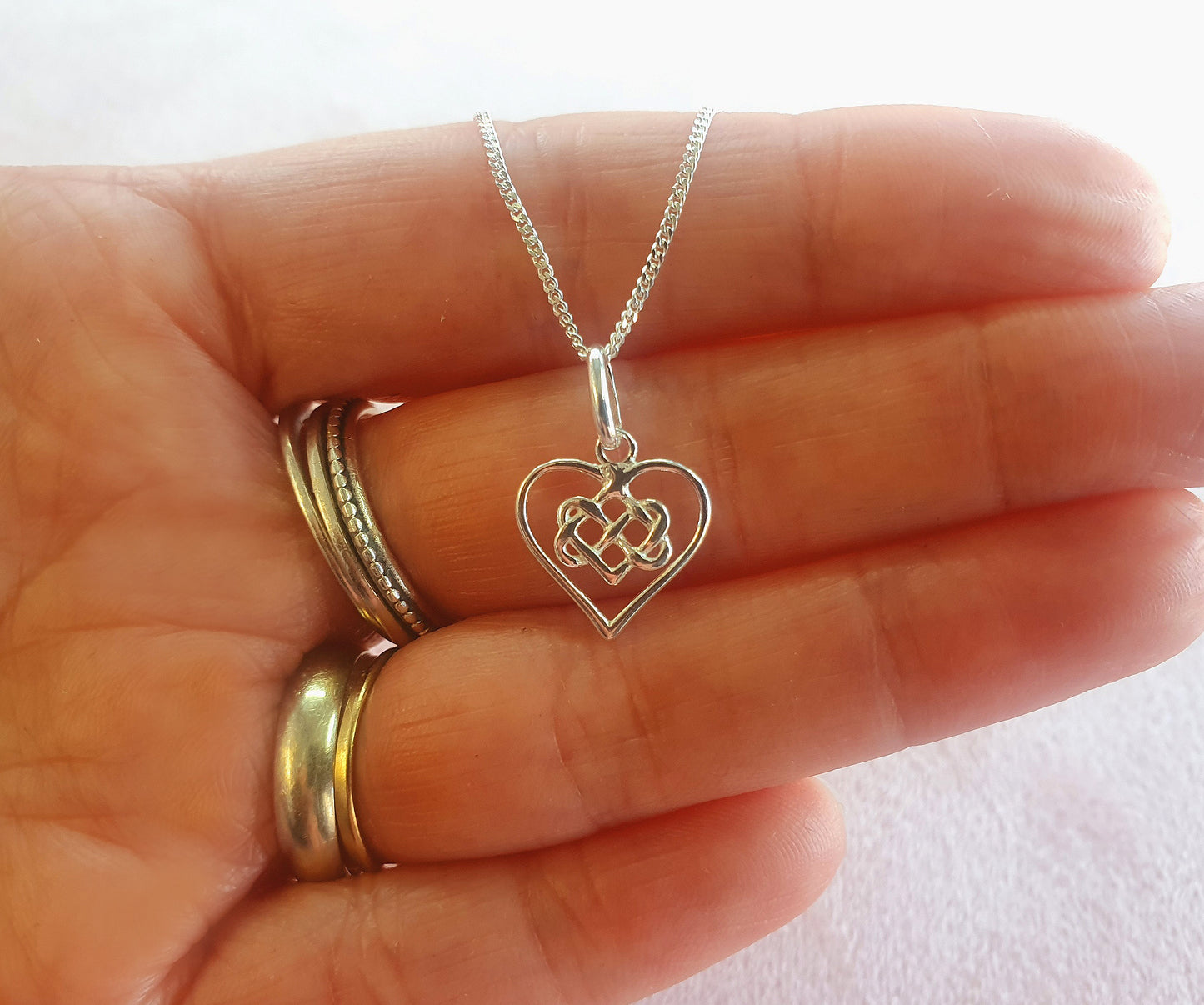 Mother of the Bride Infinity Knot Necklace in Sterling Silver 925, Personalised Jewellery Gift