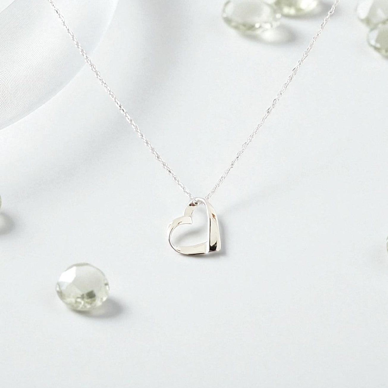 Ribbon Heart Necklace in 925 Sterling Silver – Elegant Jewellery Gift