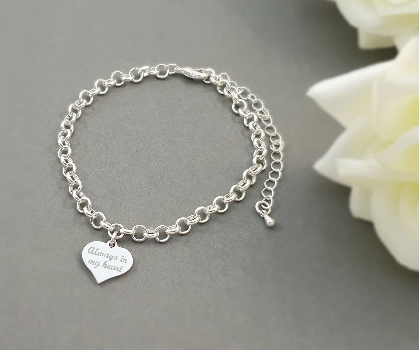 Paw Print Always in my Heart Engraved Heart Charm Link Bracelet Memorial Gift for Girl's and Women