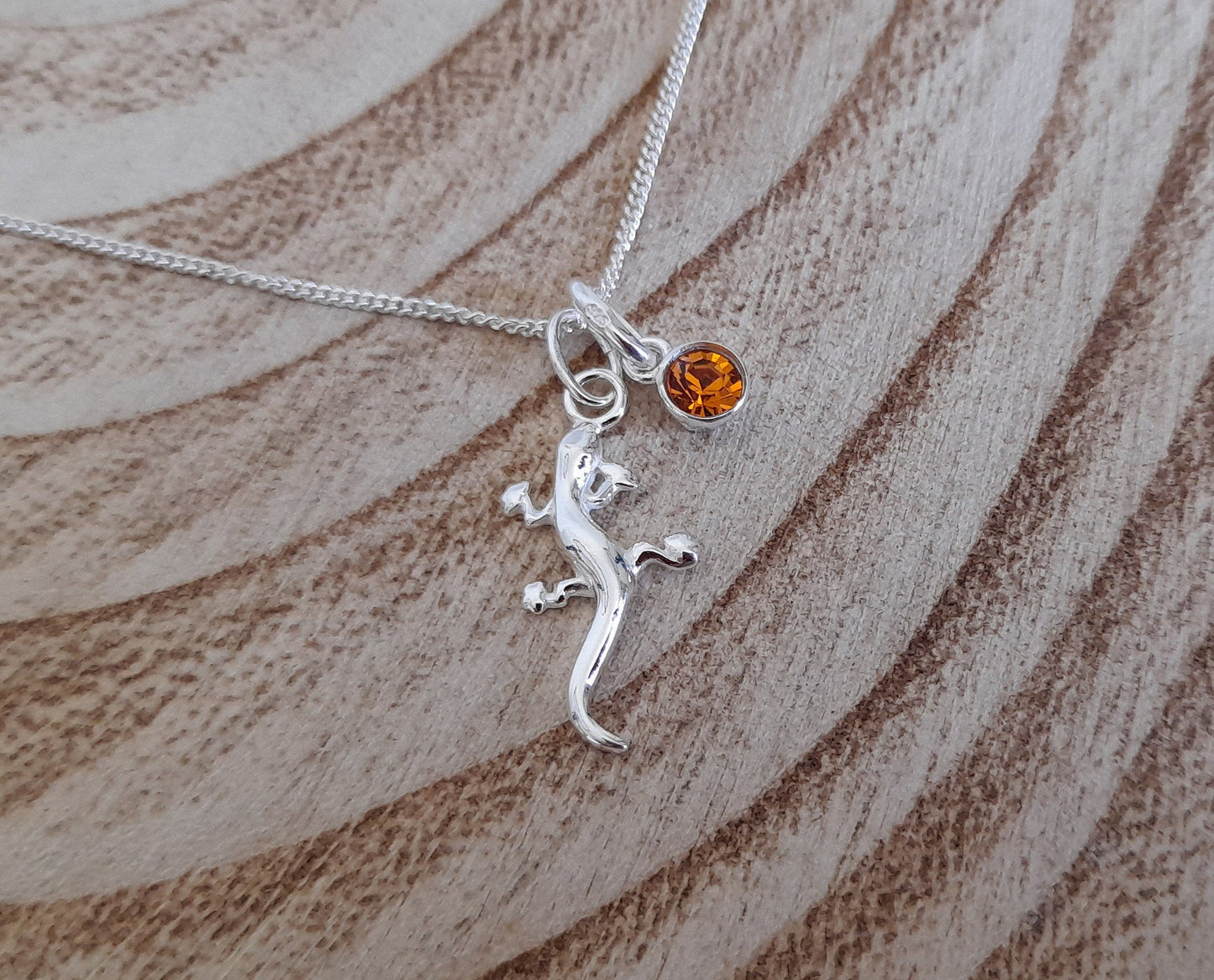 Gecko 925 Sterling Silver Necklace with Optional Birthstone -Available in 14",16",18" & 20" Chains - Includes a Personalised Gift Message